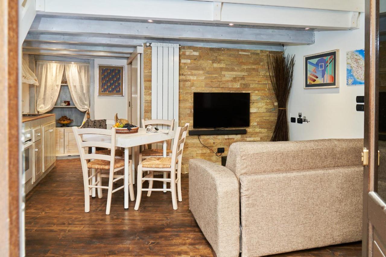 Apartment Isola Dello Stampatore